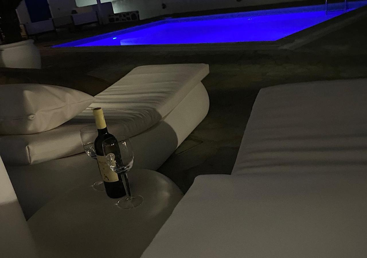 Myconian Sky Suites In Town Mykonos Town 外观 照片